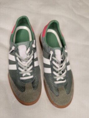 Steve Madden Verdict Sneakers Women's 9.5 Green Mesh Suede Gum Sole Retro Athlet
